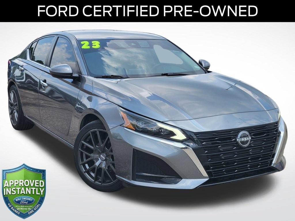 Used 2023 Nissan Altima 2.5 SV FWD video 1