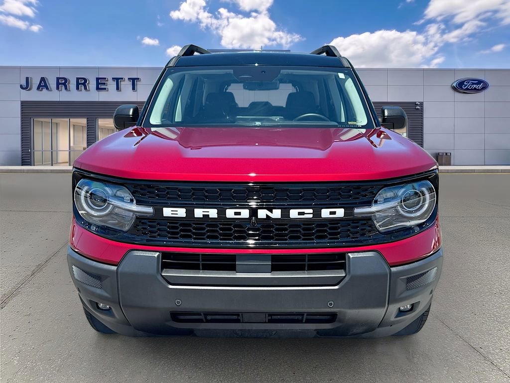 Certified 2025 Ford Bronco Sport Outer Banks w/ Outer Banks Tech Package+ AWD/4WD image 2