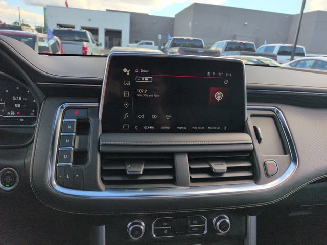 Used 2023 GMC Yukon SLT AWD/4WD image 43