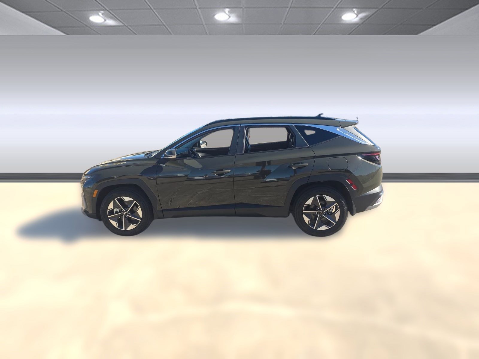 Used 2025 Hyundai Tucson SEL image 2