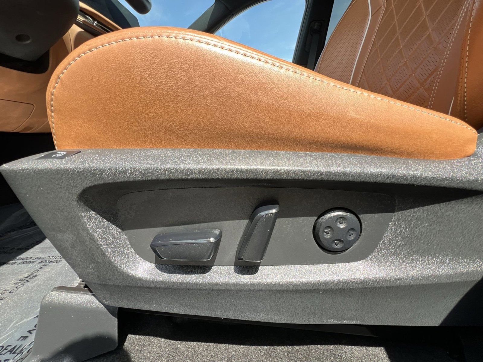 Used 2023 INFINITI QX60 Autograph w/ Cargo Package image 22