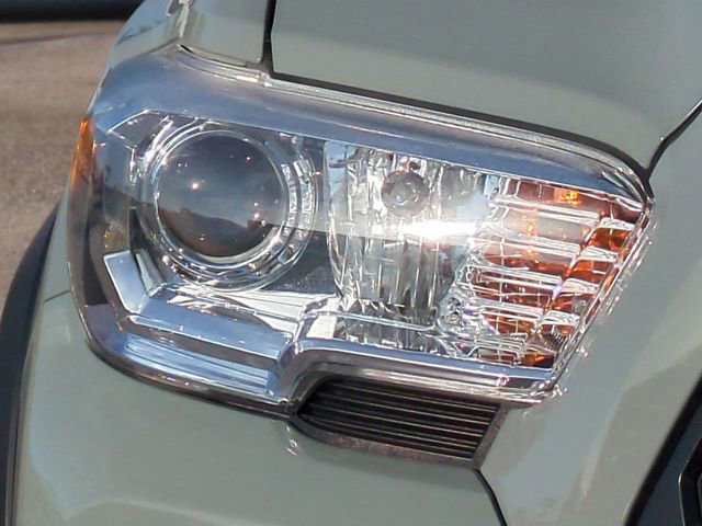 Used 2023 Toyota Tacoma 4x4 Double Cab w/ Trail Edition image 10