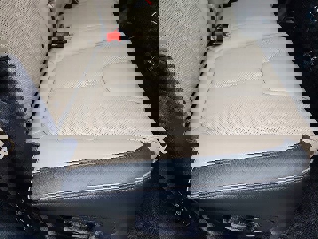 Used 2022 Hyundai Santa Fe Limited image 29