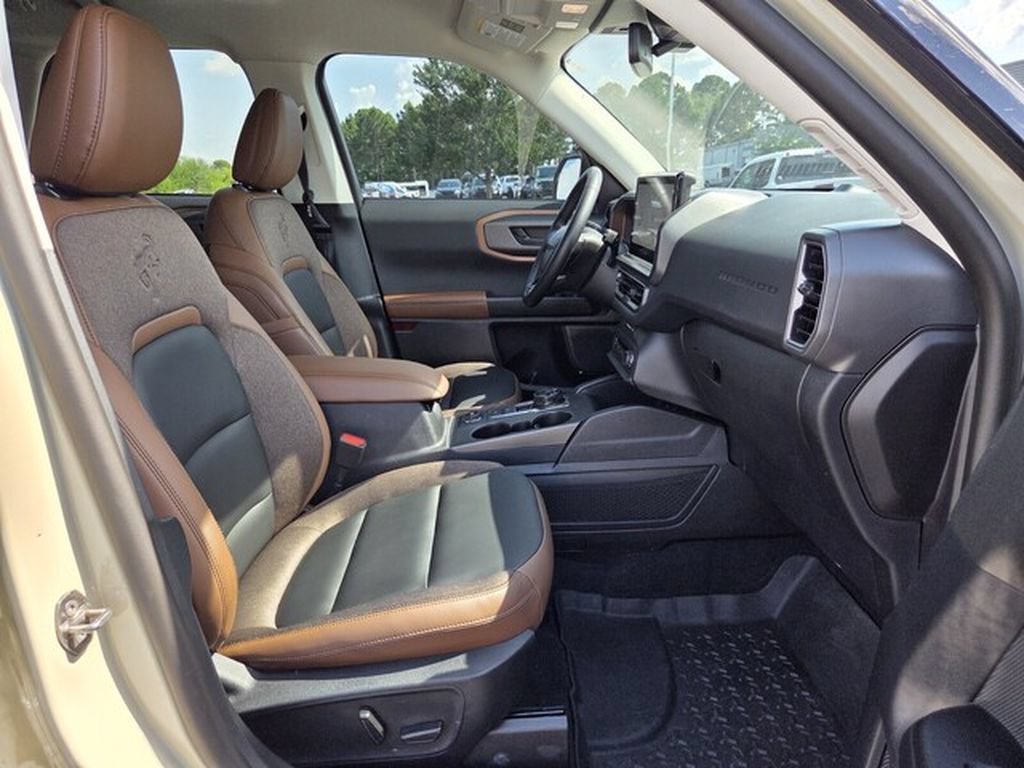 Certified 2025 Ford Bronco Sport Outer Banks AWD/4WD image 19