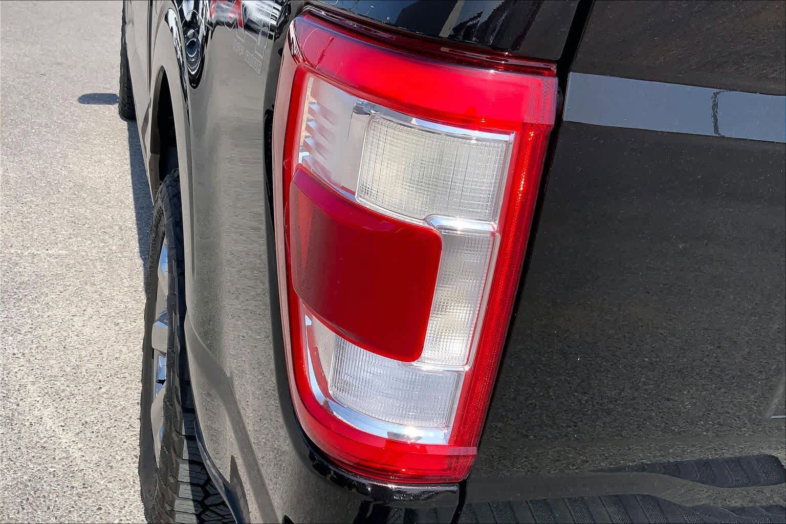 Certified 2021 Ford F150 Lariat w/ Equipment Group 502A High AWD/4WD image 28