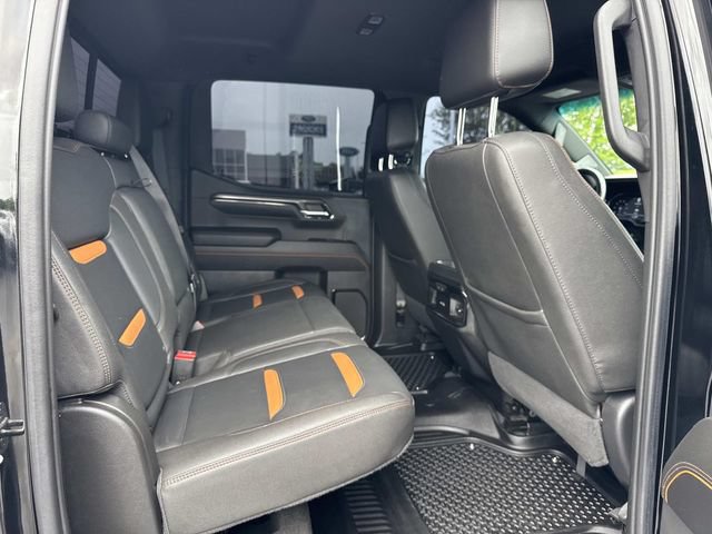 Used 2023 GMC Sierra 1500 AT4 w/ AT4 Premium Package AWD/4WD image 9
