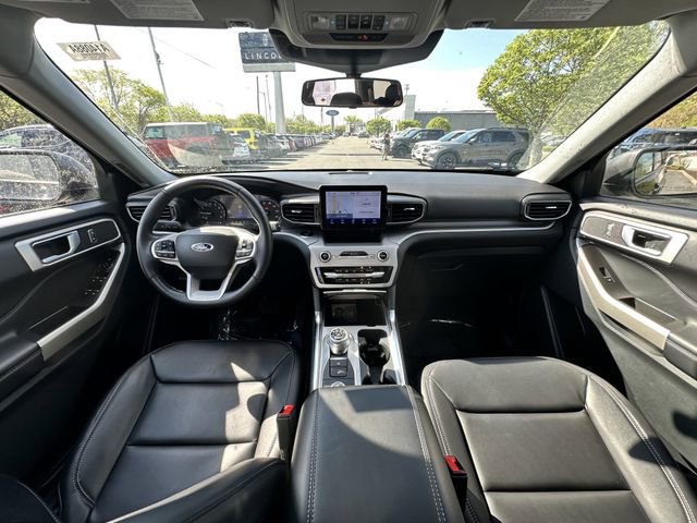 Certified 2023 Ford Explorer XLT w/ Equipment Group 202A image 10