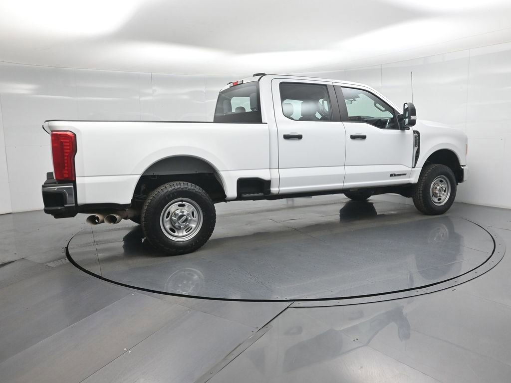 Certified 2023 Ford F250 XL w/ FX4 Off-Road Package image 12