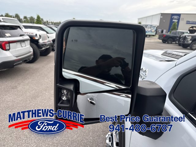 Used 2026 Chevrolet Silverado 3500 High Country w/ High Country Premium Package AWD/4WD image 8