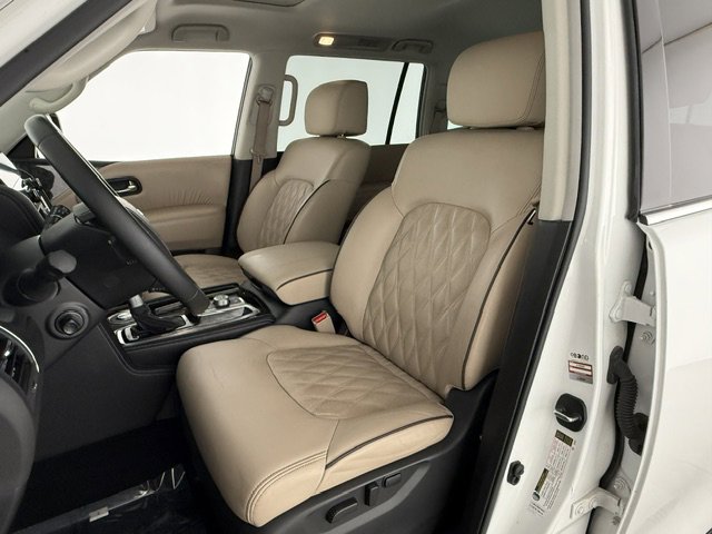 Used 2023 Nissan Armada Platinum w/ Captain's Chairs Package RWD image 9