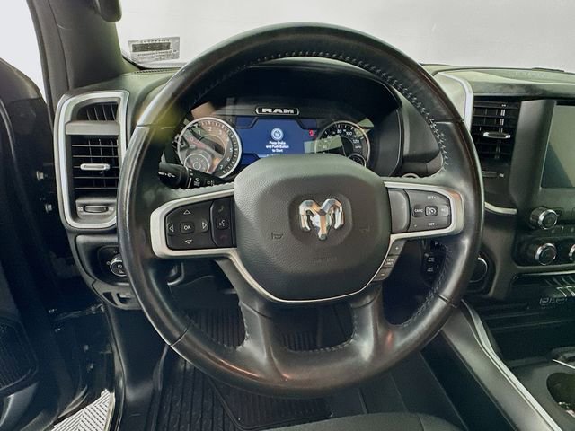 Used 2022 RAM 1500 Big Horn AWD/4WD image 17