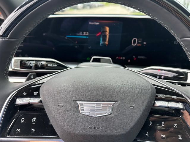 Used 2024 Cadillac Lyriq Sport AWD/4WD image 27