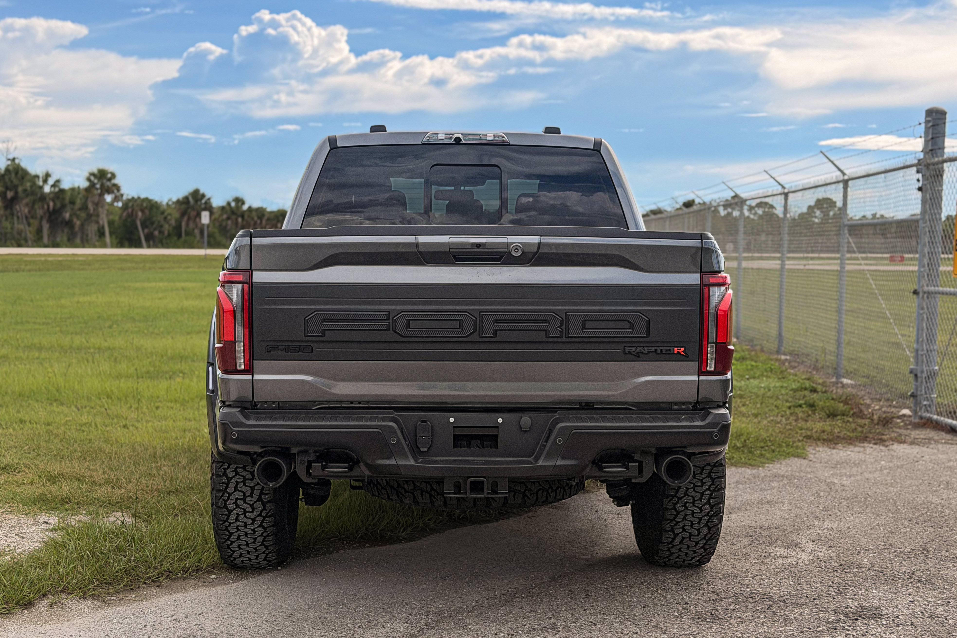 Certified 2025 Ford F150 Raptor w/ Equipment Group 803A Raptor R AWD/4WD image 13
