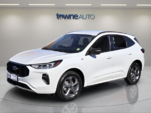 Certified 2023 Ford Escape ST-Line w/ Tech Pack #1 AWD/4WD image 3