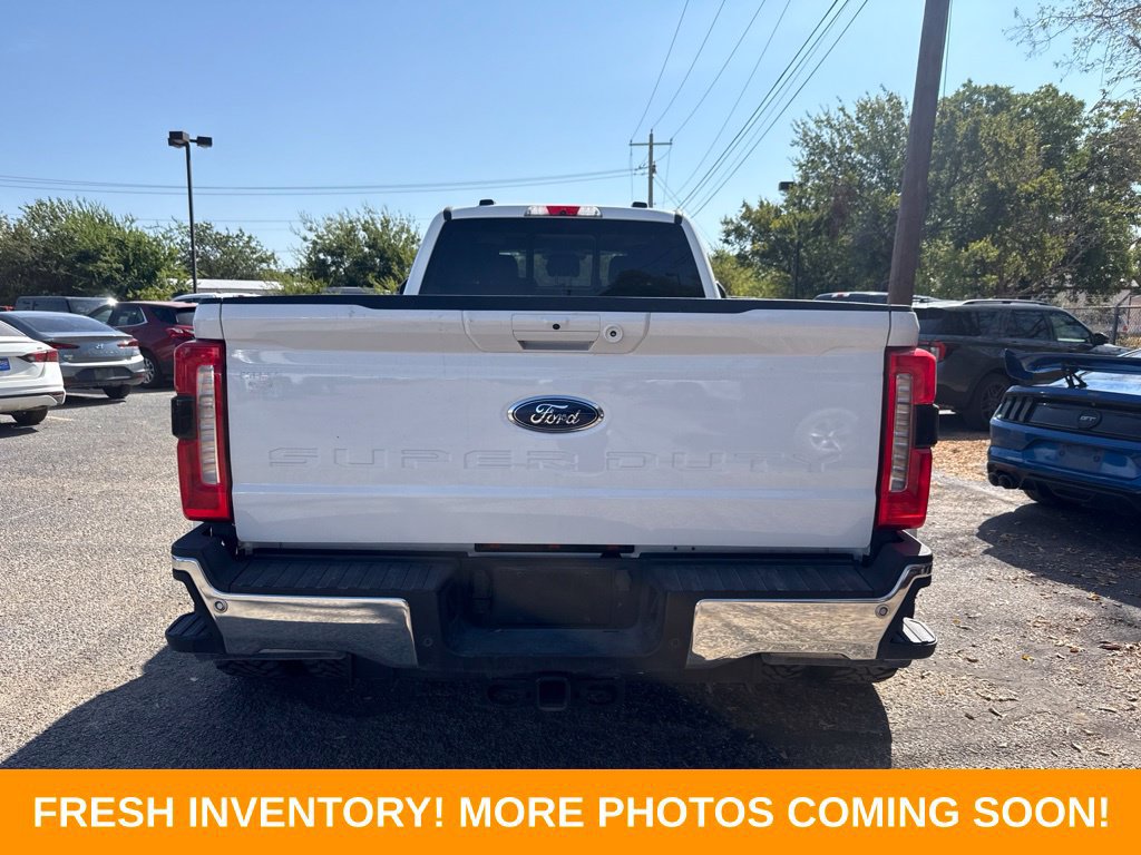 Certified 2023 Ford F350 Lariat AWD/4WD image 3