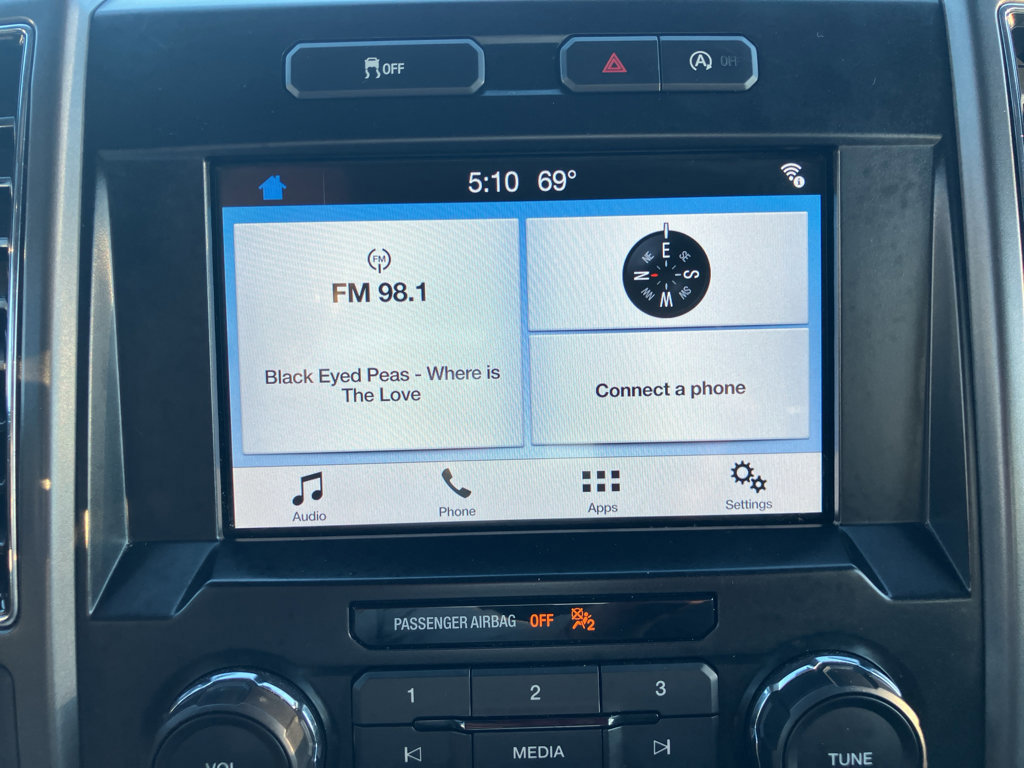 Certified 2018 Ford F150 XLT w/ Trailer Tow Package image 21