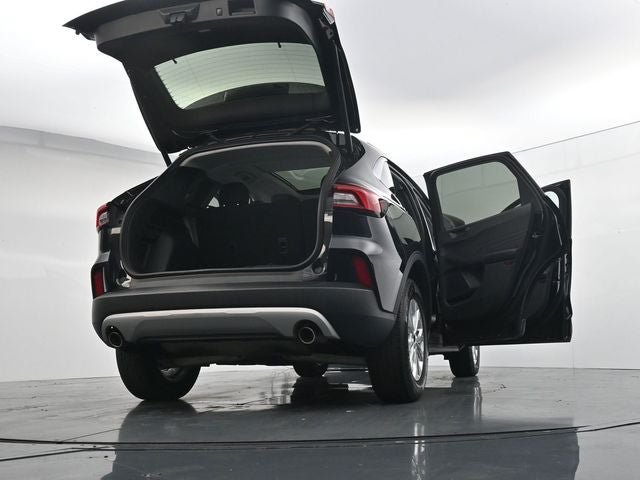 Certified 2023 Ford Escape Active AWD/4WD image 48