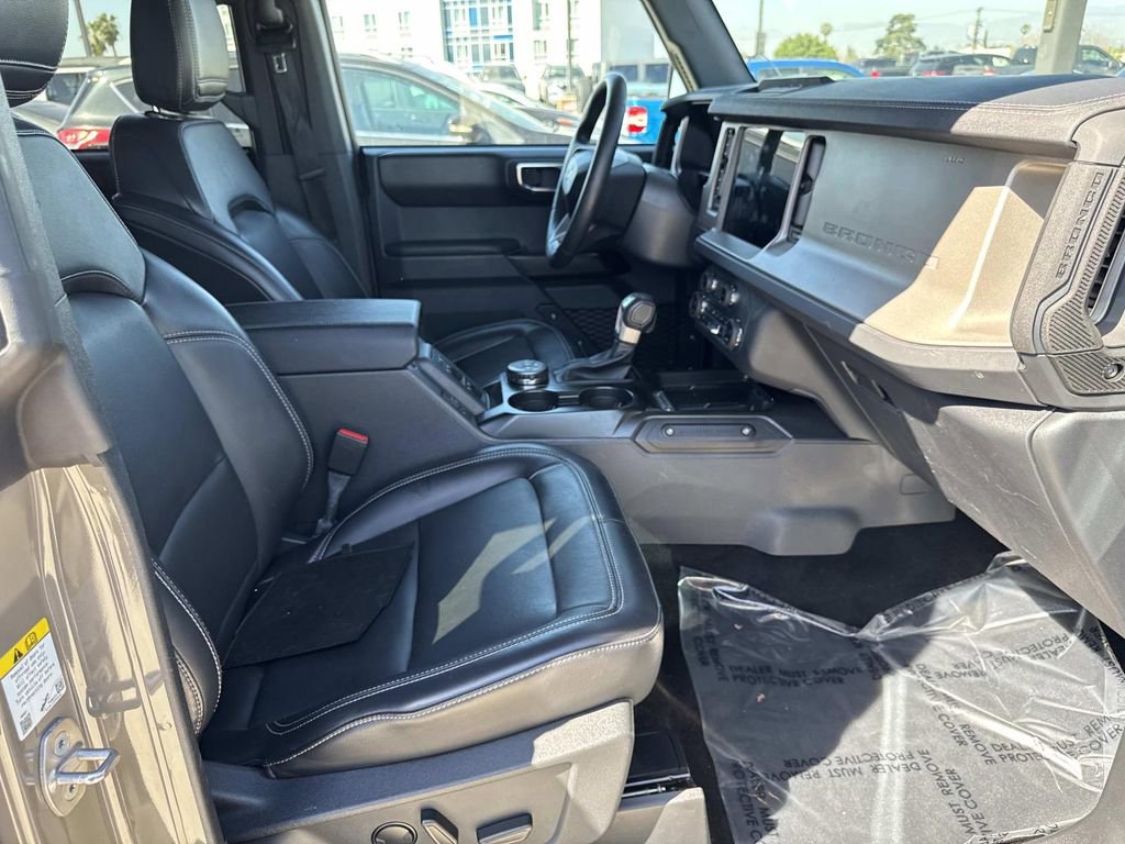 Certified 2025 Ford Bronco Outer Banks AWD/4WD image 22