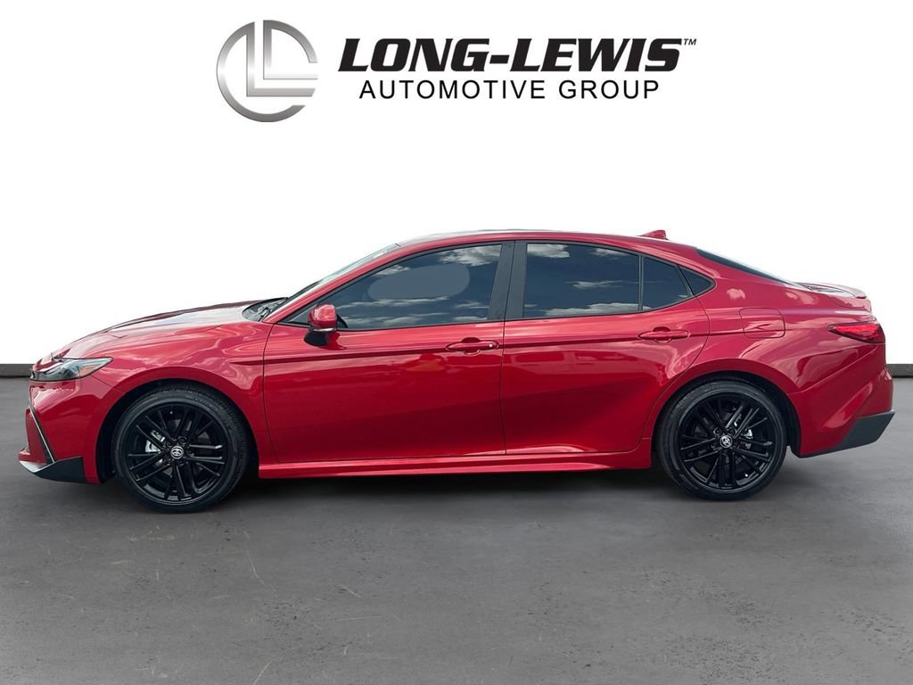 Used 2026 Toyota Camry SE w/ Convenience Package FWD video 2