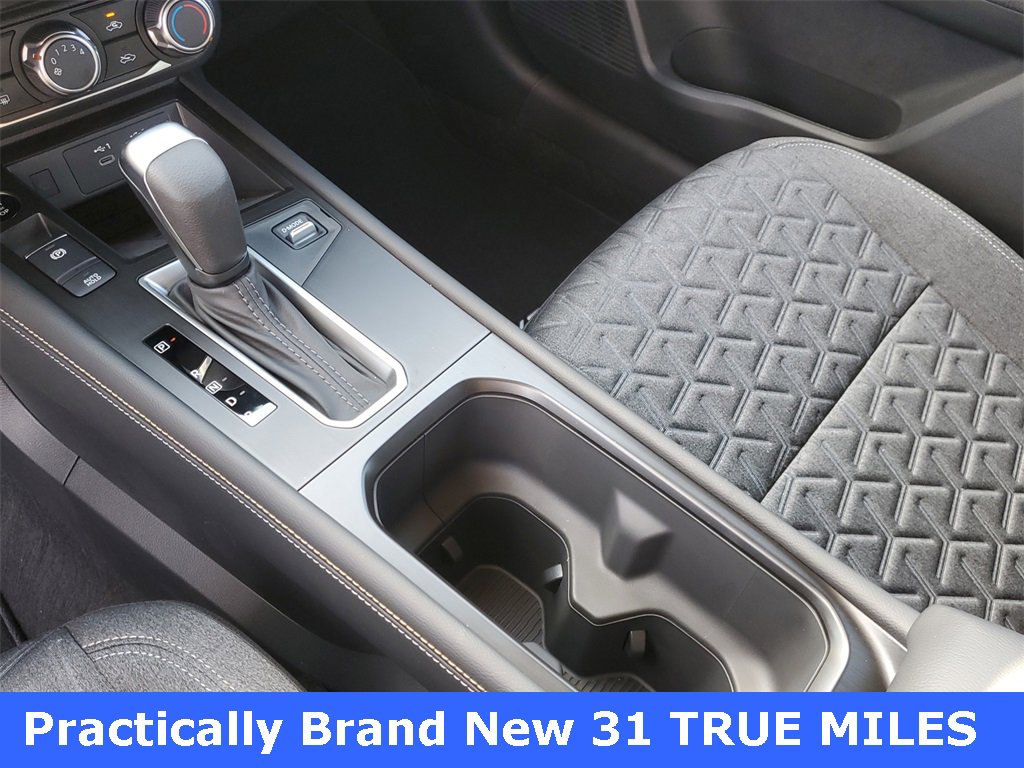 Used 2025 Nissan Kicks SV image 25