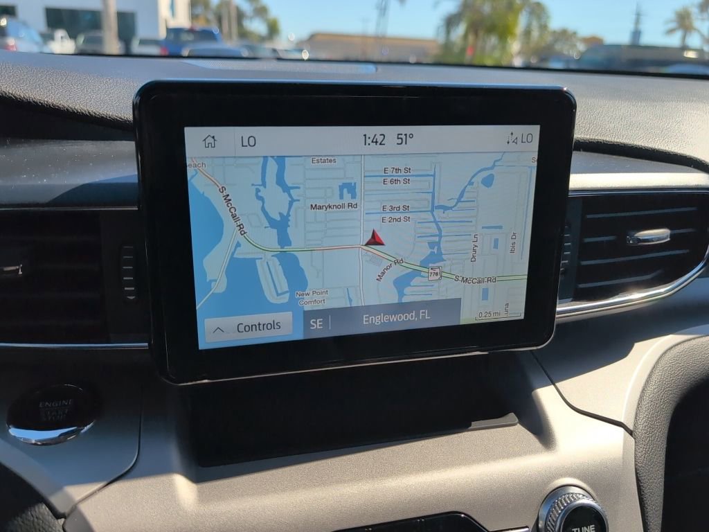 Certified 2024 Ford Explorer XLT w/ Equipment Group 202A image 18