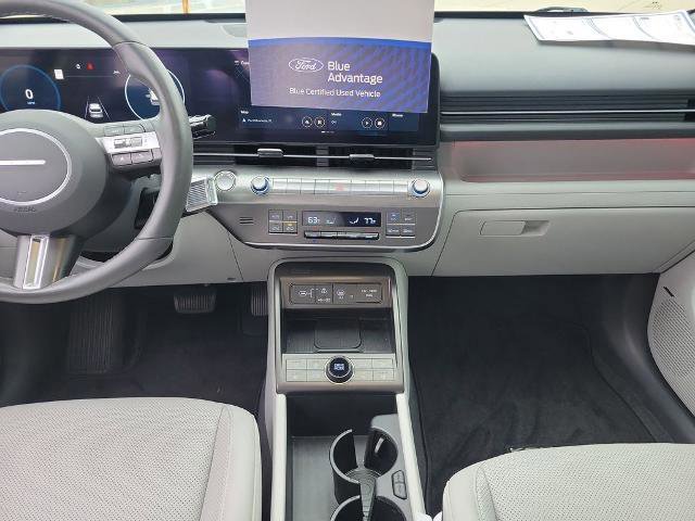 Used 2024 Hyundai Kona Limited image 18