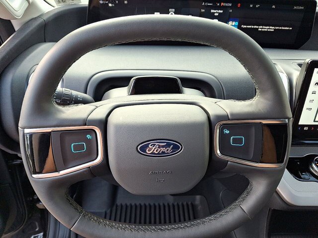 Certified 2026 Ford Expedition Active AWD/4WD image 15