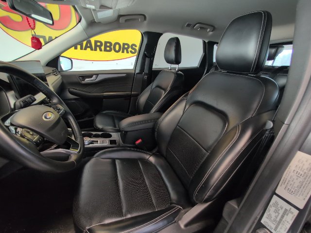 Certified 2023 Ford Escape Platinum AWD/4WD image 11