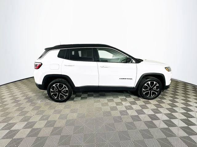 Used 2023 Jeep Compass Limited image 6