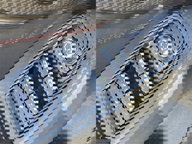 Used 2022 Subaru WRX Limited image 13