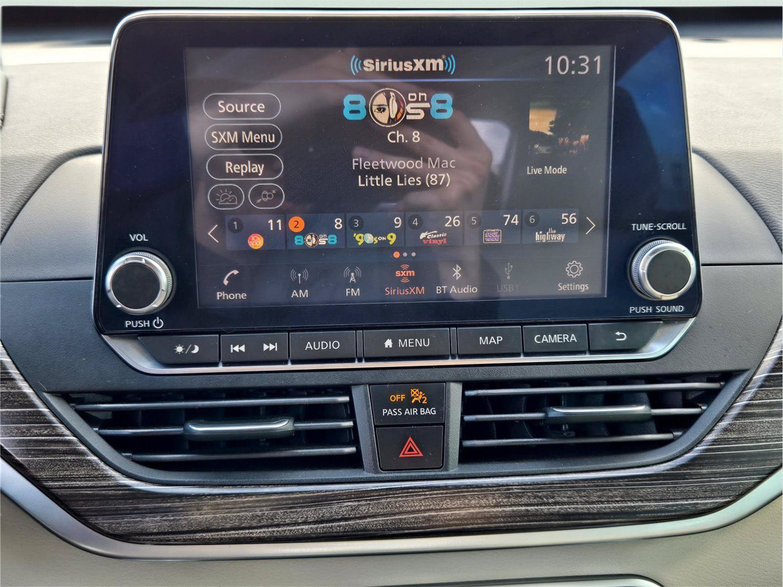 Used 2019 Nissan Altima 2.5 SL FWD image 15
