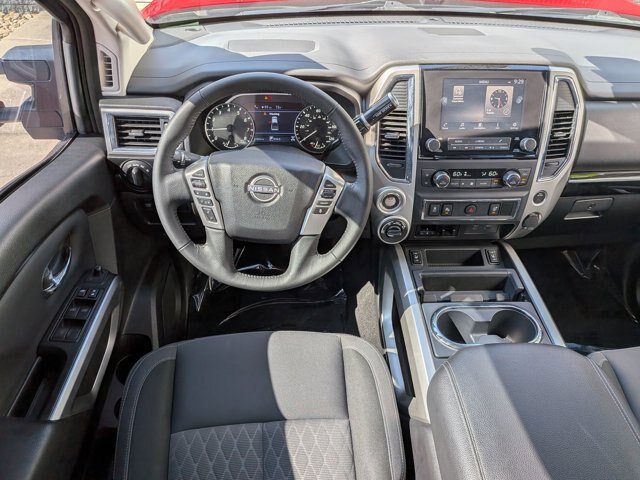 Used 2024 Nissan Titan SV w/ SV Convenience Package AWD/4WD image 31