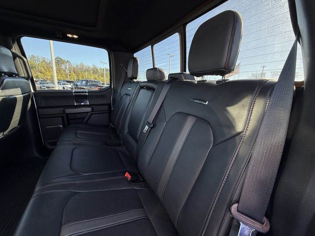 Certified 2022 Ford F450 Platinum w/ FX4 Off-Road Package image 27
