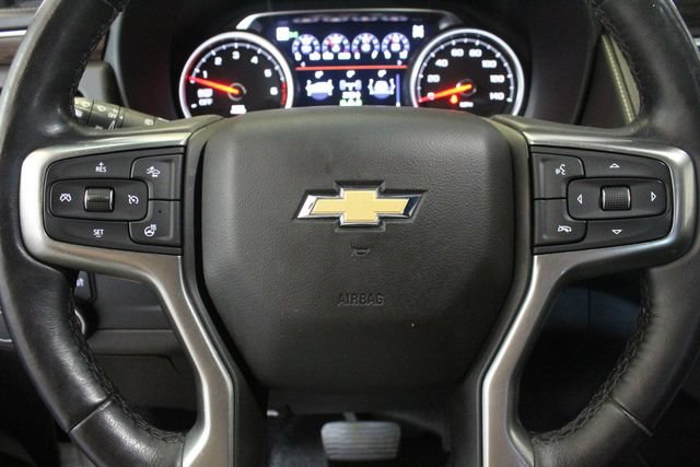 Used 2021 Chevrolet Suburban Premier AWD/4WD image 13