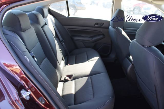 Used 2024 Nissan Altima 2.5 SV image 12