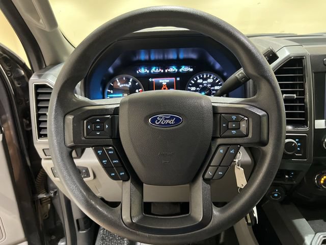 Certified 2022 Ford F250 XLT w/ XLT Premium Package AWD/4WD image 10
