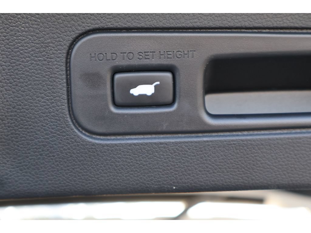 Used 2024 Honda Pilot Elite image 22