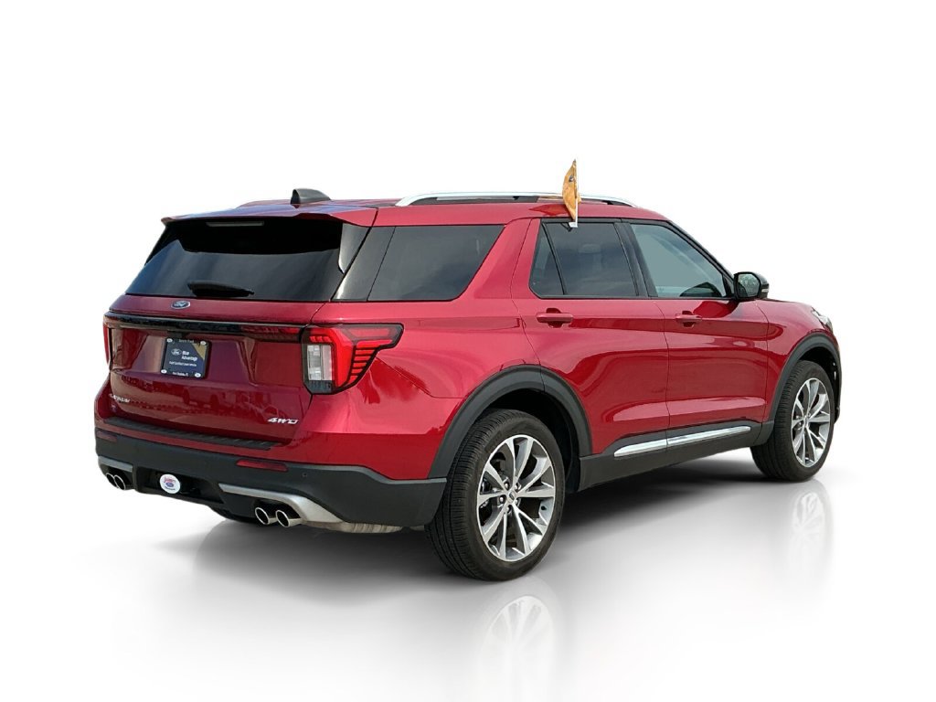 Certified 2025 Ford Explorer Platinum w/ Ultimate Package AWD/4WD image 8