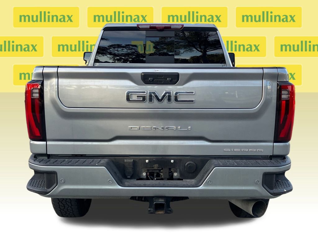 Used 2025 GMC Sierra 2500 Denali Ultimate w/ Max Trailering Package image 5