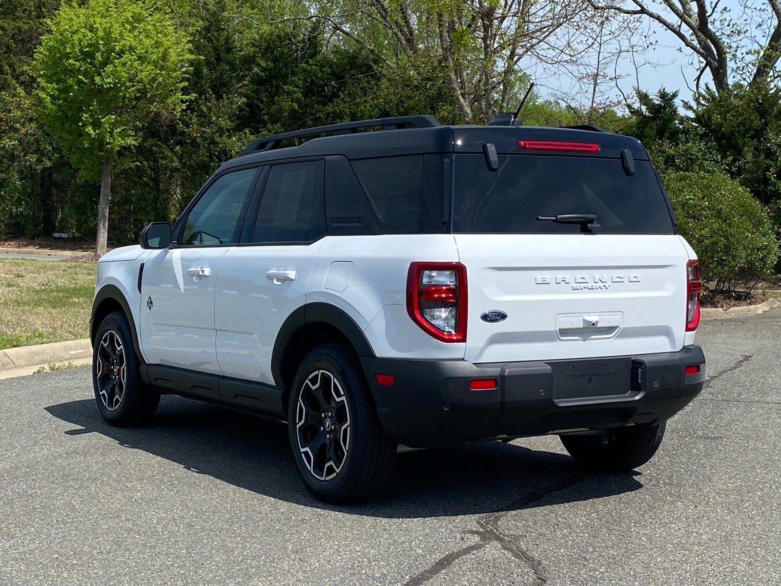 Certified 2025 Ford Bronco Sport Outer Banks image 6