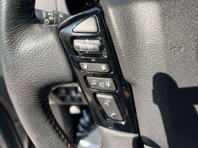 Used 2024 Nissan Frontier PRO-4X w/ Technology Package AWD/4WD image 31