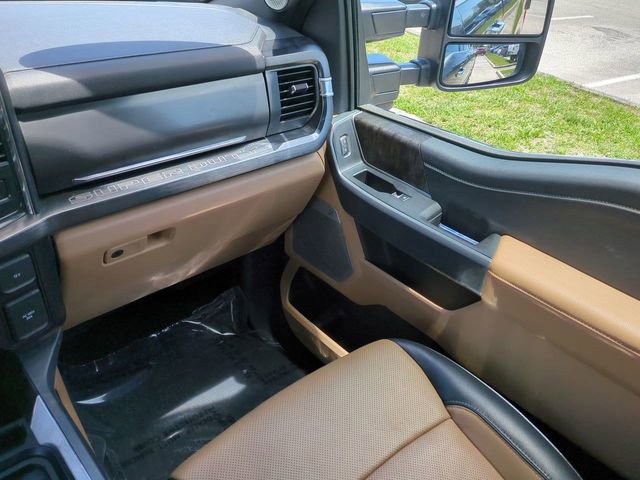 Certified 2024 Ford F350 Lariat w/ Lariat Ultimate Package AWD/4WD image 17