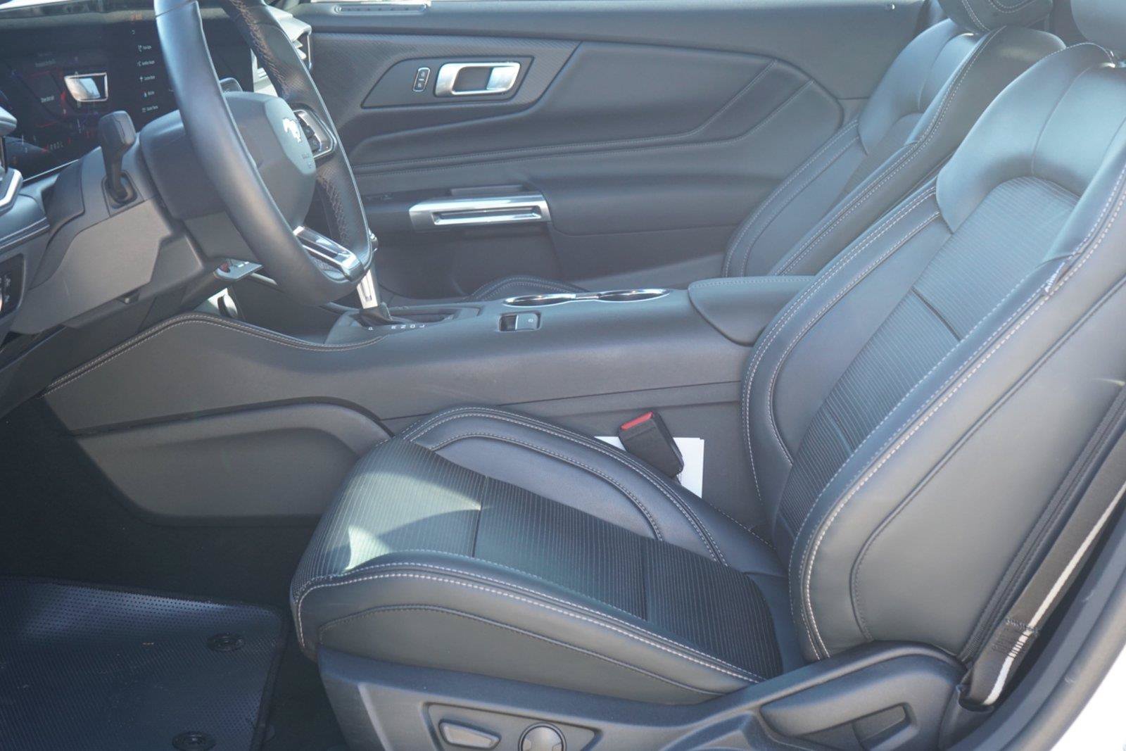 Certified 2025 Ford Mustang Premium RWD image 10
