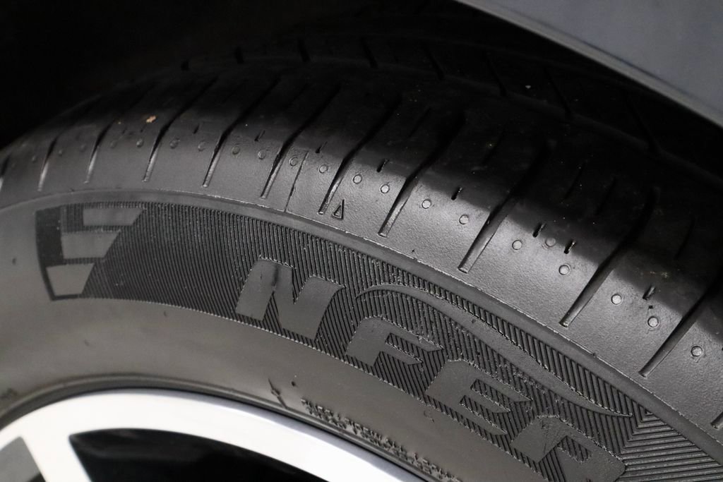 Used 2025 Volkswagen Jetta SE image 20