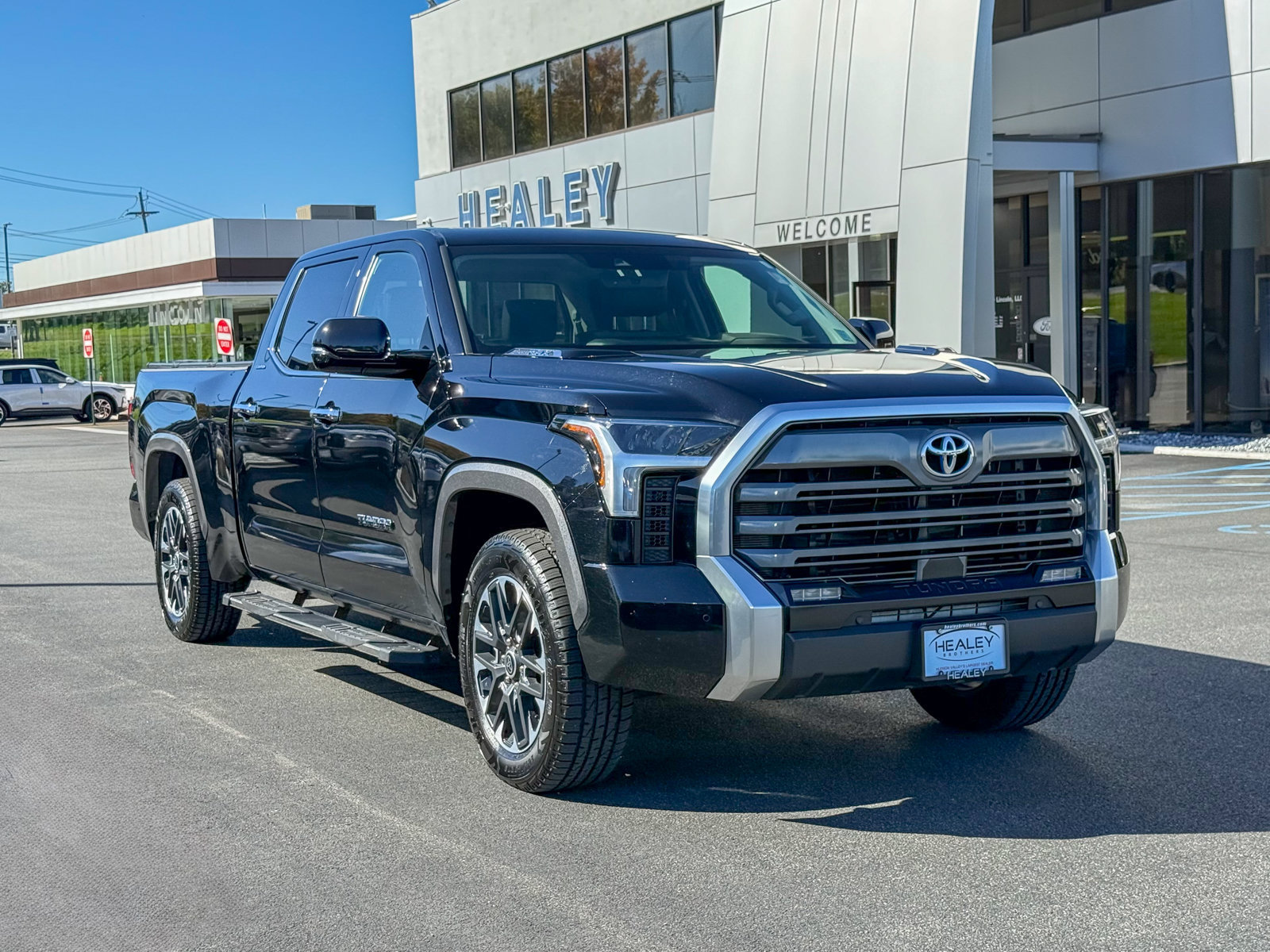 Used 2023 Toyota Tundra Limited w/ Power Package