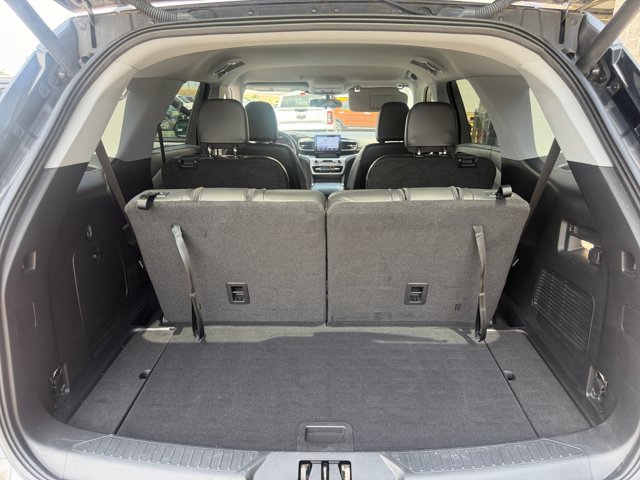 Certified 2022 Ford Explorer XLT w/ Equipment Group 202A AWD/4WD image 27