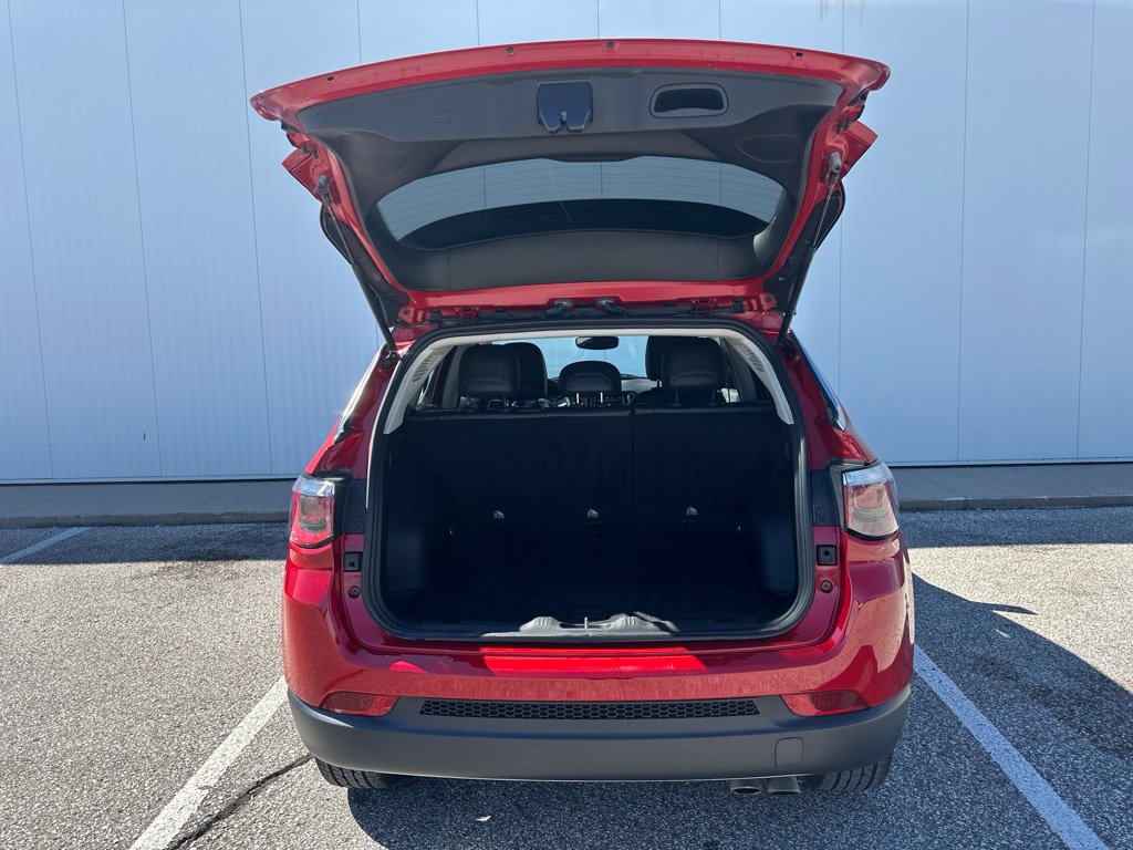 Used 2019 Jeep Compass Limited AWD/4WD image 21
