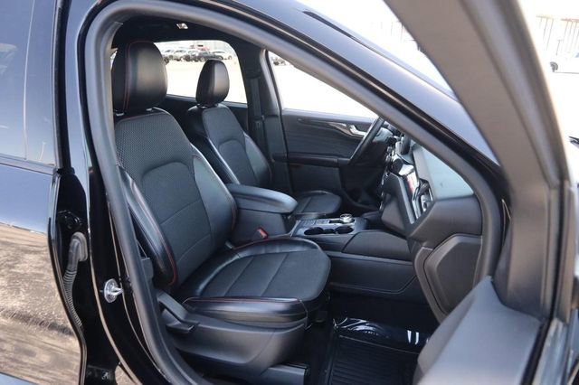 Certified 2023 Ford Escape ST-Line FWD image 26