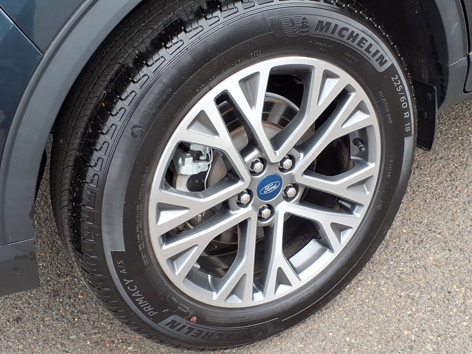 Certified 2022 Ford Escape SEL image 7