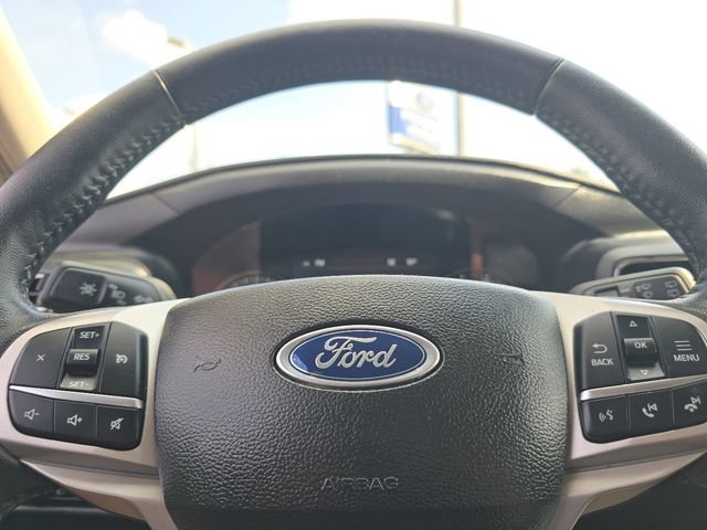 Certified 2023 Ford Explorer XLT w/ Equipment Group 202A AWD/4WD image 27